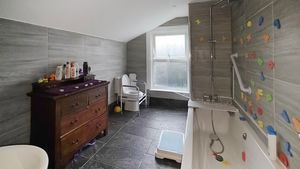 Photo 7- click for photo gallery